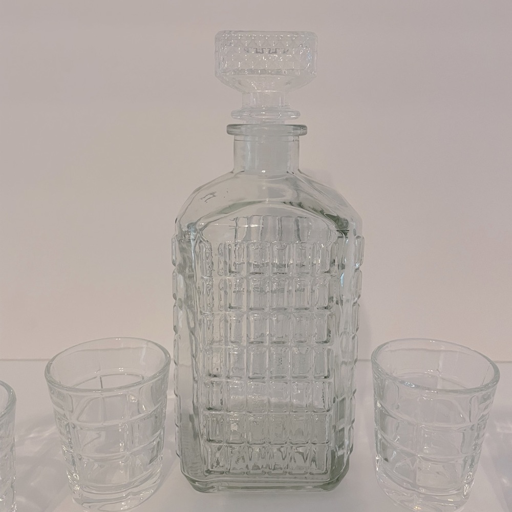 Decanter & shot glass set - Picture 3 of 6